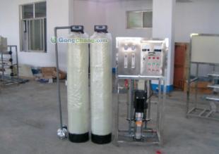 青州惠聯(lián)廠(chǎng)家供應(yīng)青島小型及單級(jí)純凈水設(shè)備